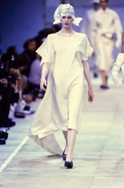 Look 25